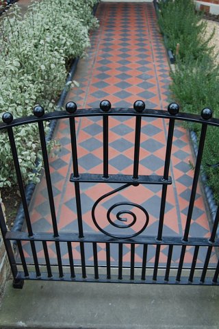 Victorian tiling 10